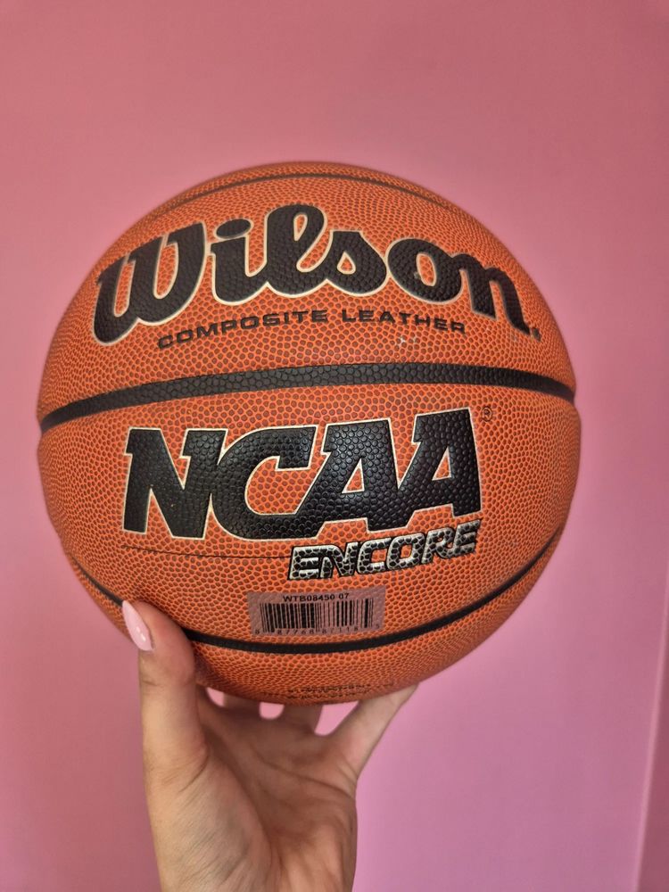 Баскетбольный мяч Wilson NCAA