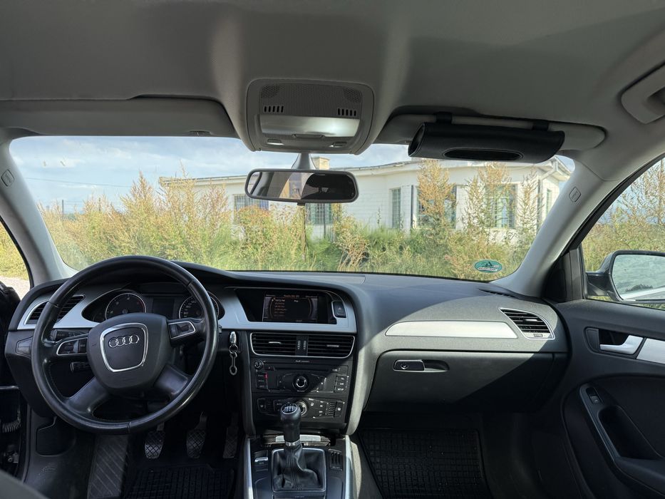 Audi a4 2010 b8 263.000 km 2.0 tdi 136 cp