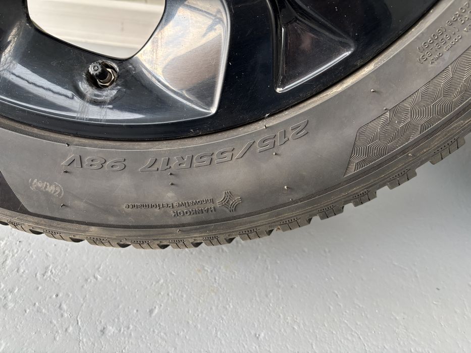 ЛетиДжантиSUZUKI 17* 5х114.3*60.1 *6.5J*ET50*+ЗимниГуми215/55/17 дот23