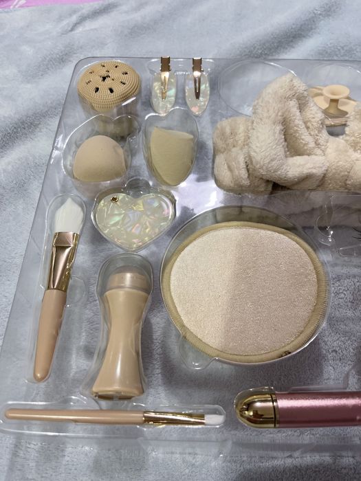 Produse cosmetice din advent calendar