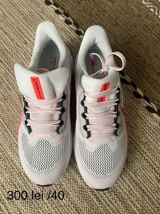 Adidași Nike runing