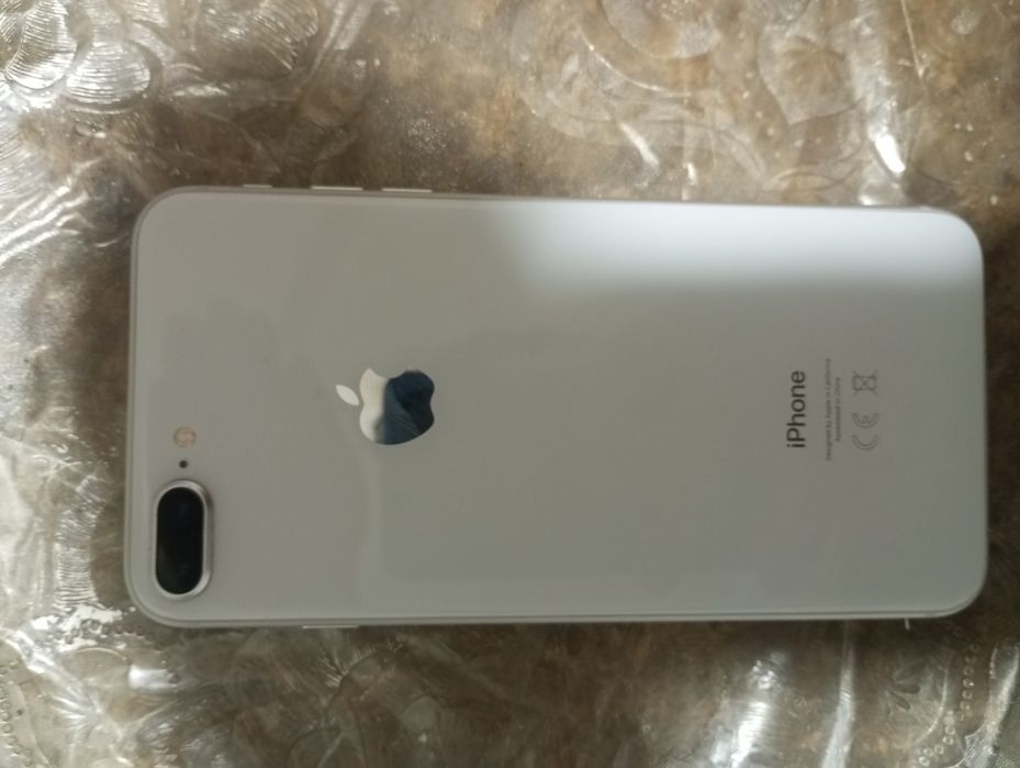 Ayfon 8 plus xolari yaxshi batareka alishkan xolos