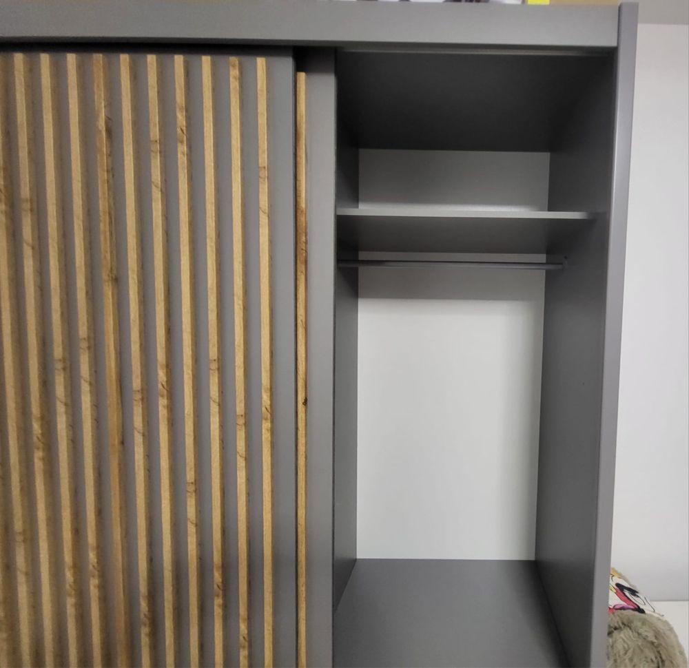 Sifonier / Dulap cu Usi Glisante