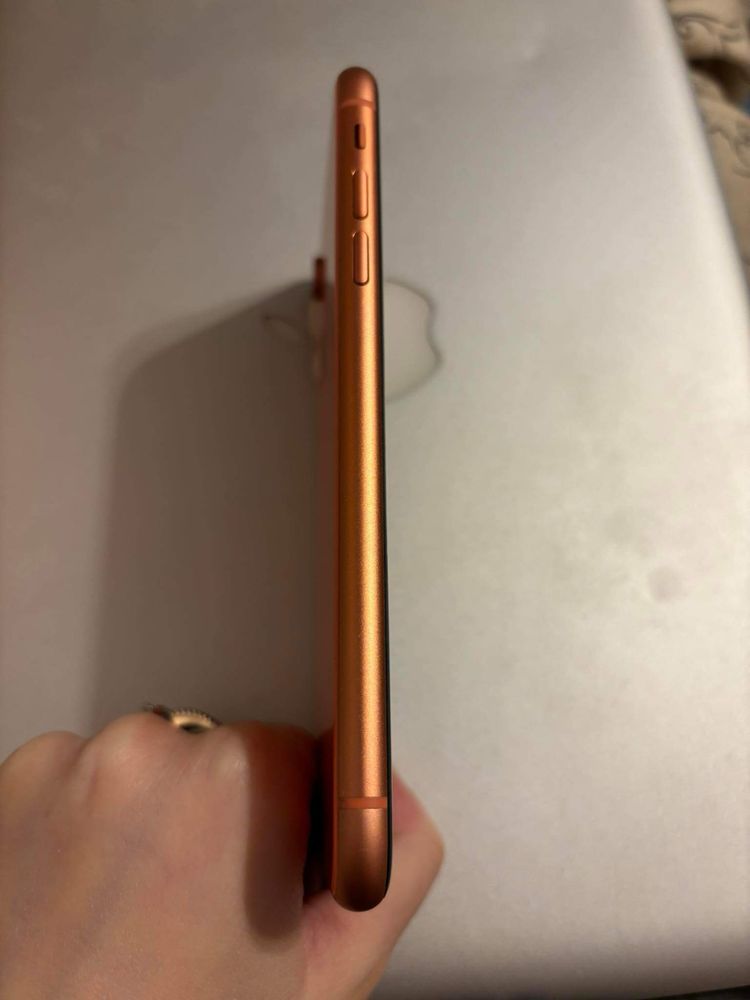 iPhone XR Coral 128GB