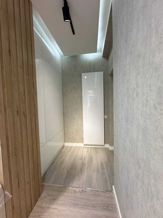 R4 Сдаётся квартира 2/2/10 на NRG Мирзо Улугбек!