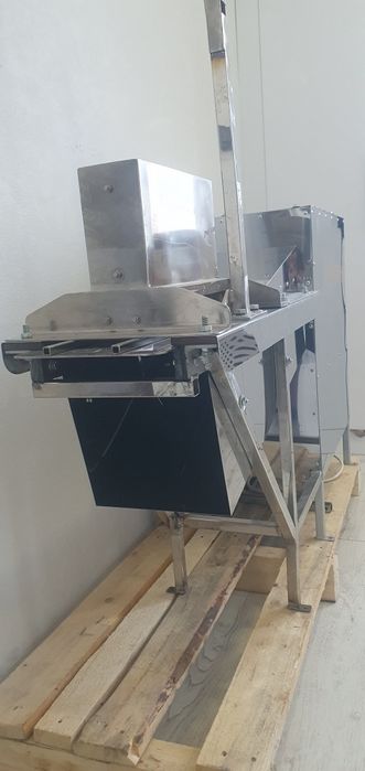 Продам терку электрическую для корейского салата
