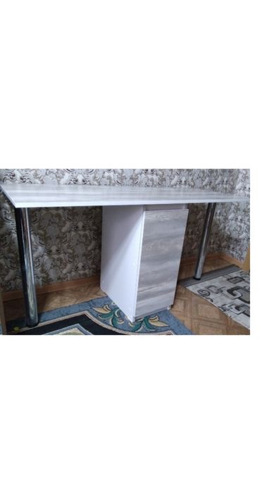 Продам письменный стол