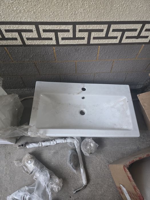 Раковина 60см новая