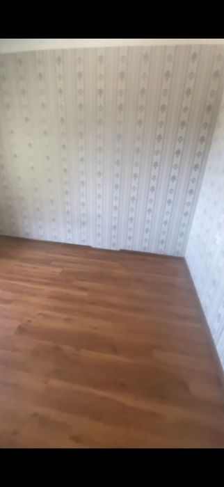 Oylaga yoki sotiladi 3 xonalik