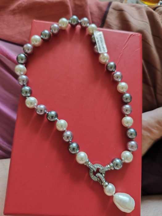Colier cu perle de manchuria