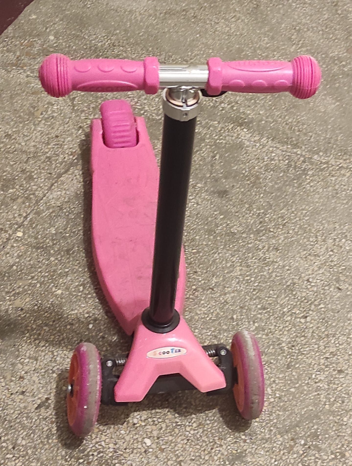 Trotineta scooter