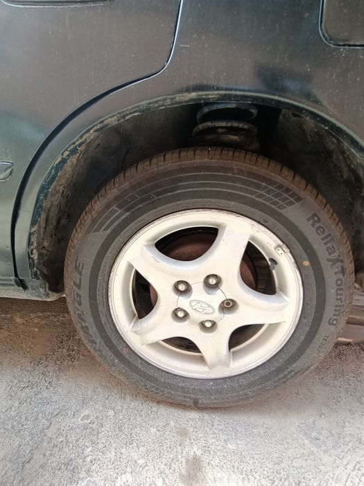 Тойота Камри 15 американец автомат 2, 2