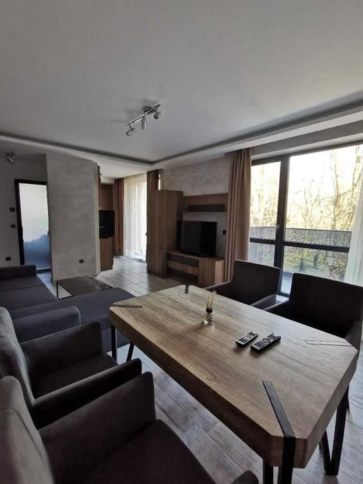 Продава се Двустаен апартамент в София, Изток - 75 кв.м за 2203 €/кв.м - Снимка #2