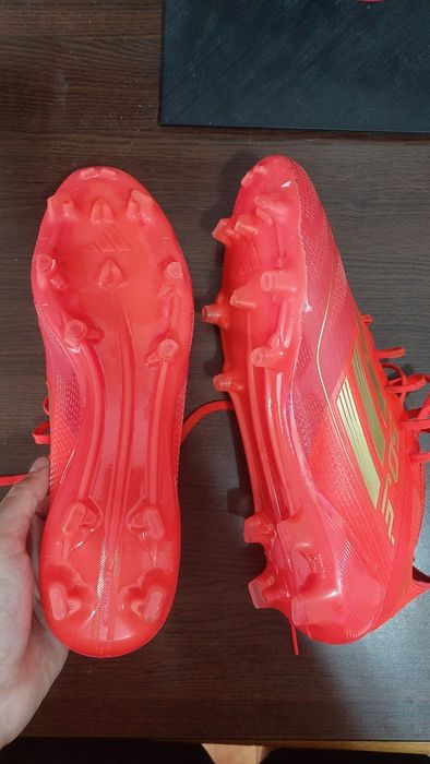 Ghete fotbal Adidas F50 Elite FG TWO
HORIZONS