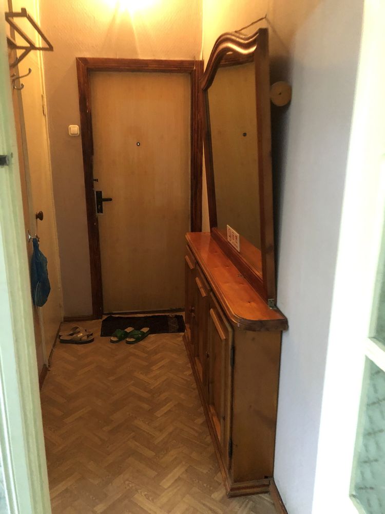 Куйлук 1.  Аренда 2/3/4.  250$. Факат харбийга