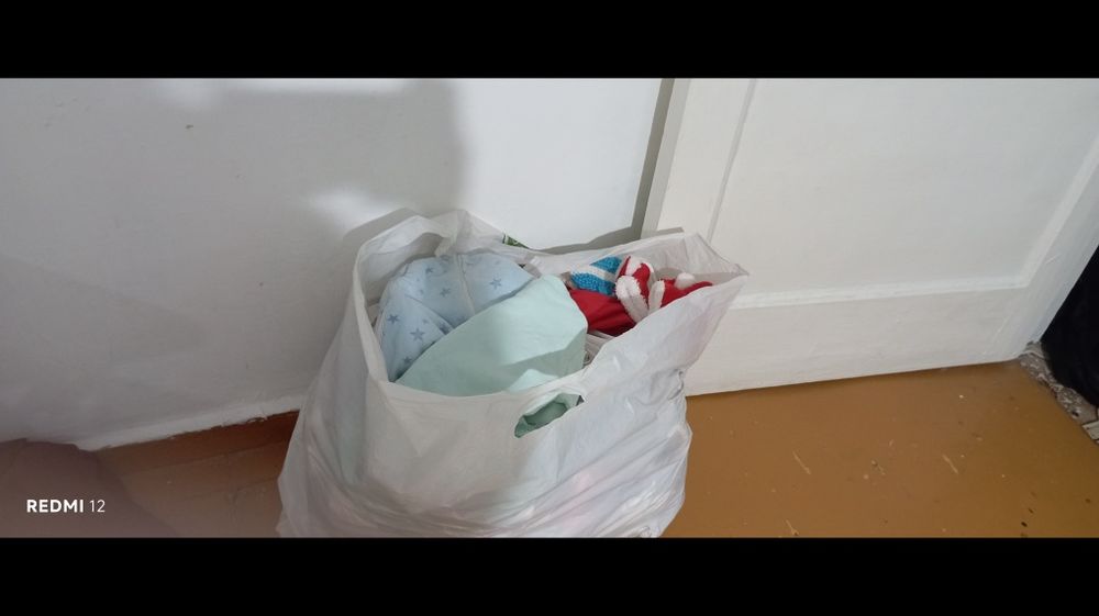 Отдам вещи на мальчика 0-4 месяцев