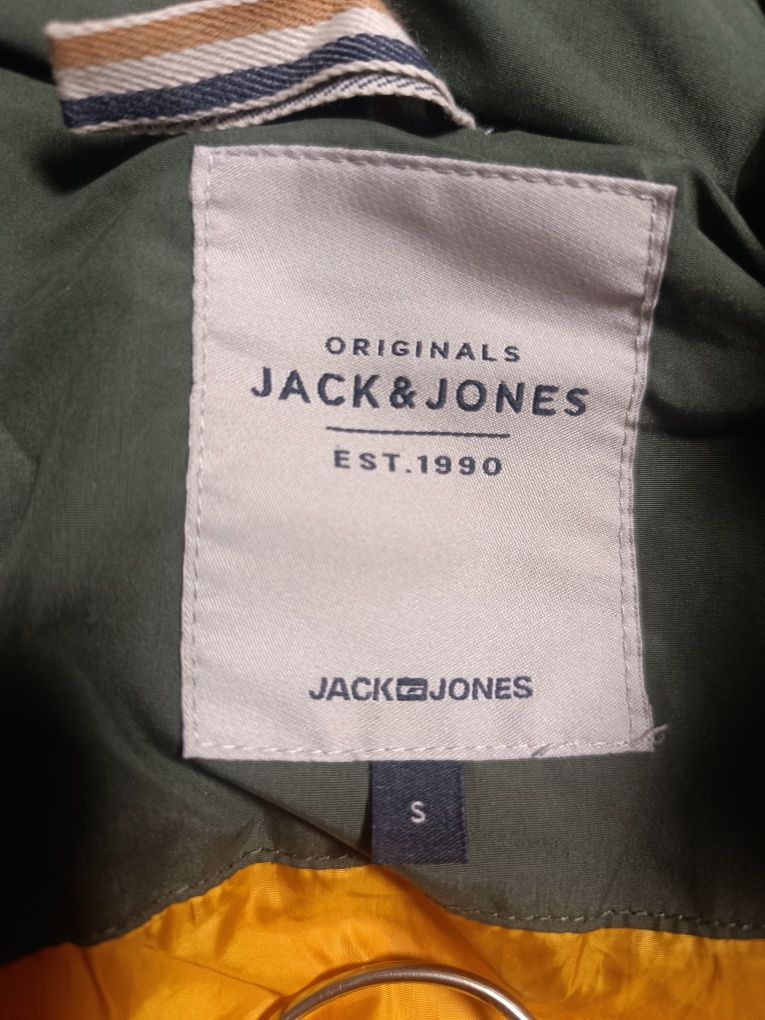 Оригинално яке Jack Jones S