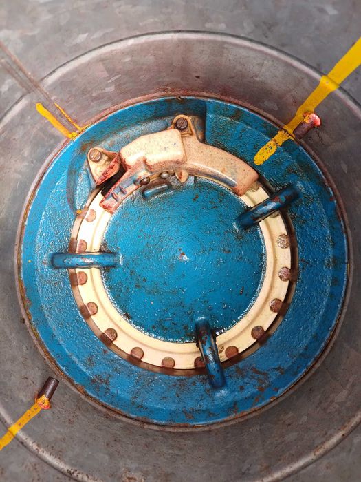 semanatoare de porumb pe 4 randuri mecanica cu fertilizare