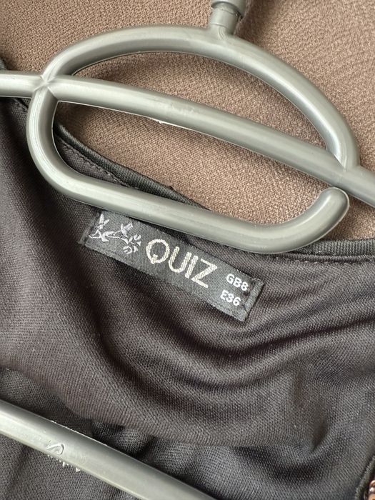 Рокля с пайети QUIZ