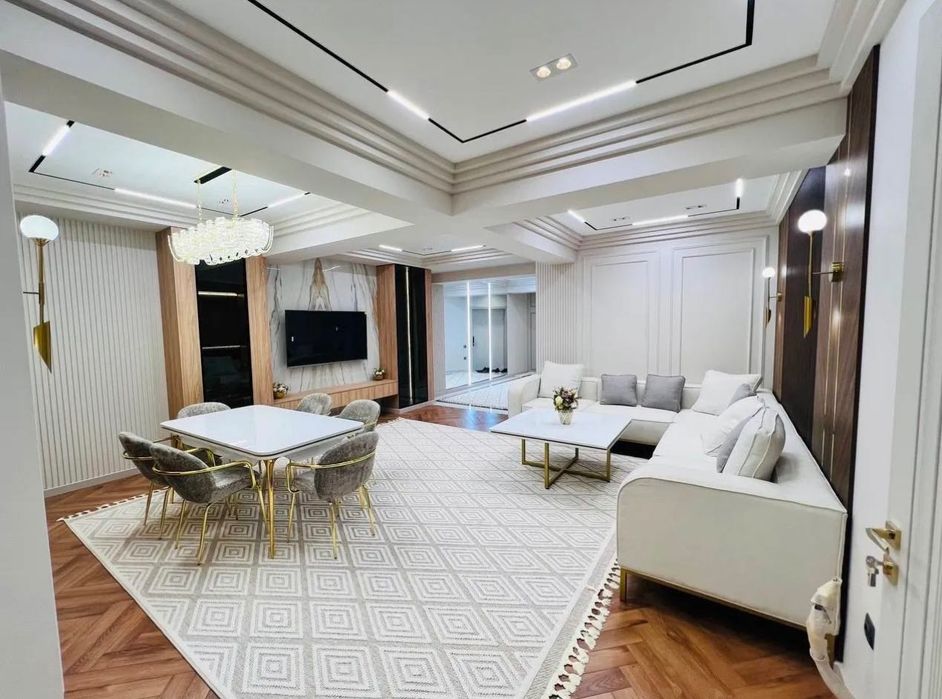 Яккасарой вв Сеул Мун возле межек ситий 4 комнт новастройка