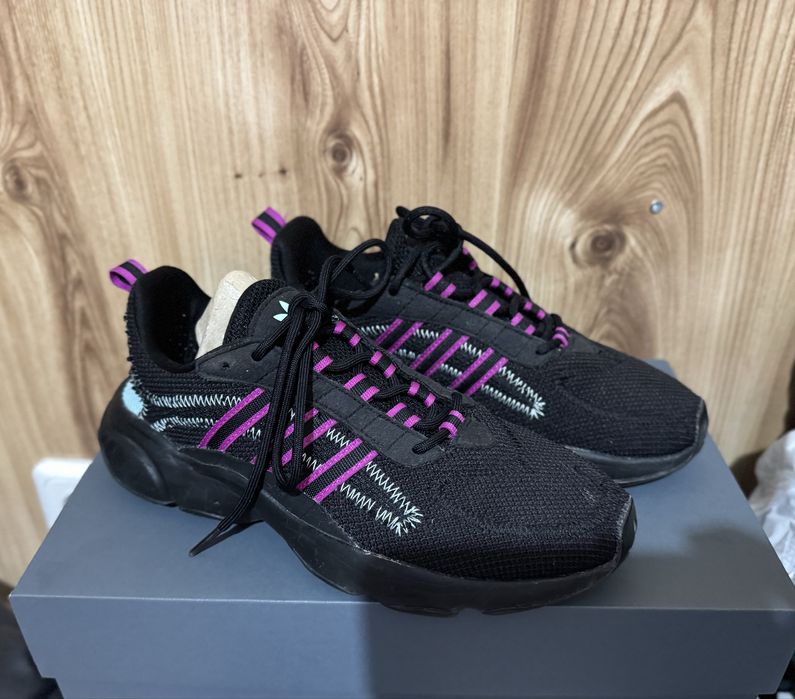 Дамски маратонки adidas