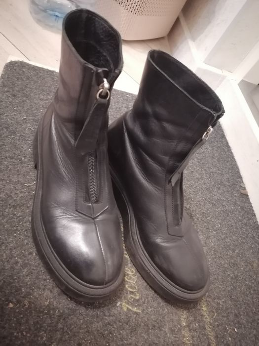 отдам ботинки осенние кожа
