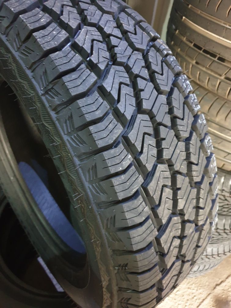 Vand anvelope noi all season,all terrain 265/70 R15 Sailun M+S si fulg