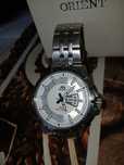 Vând ceas Orient quartz sporty