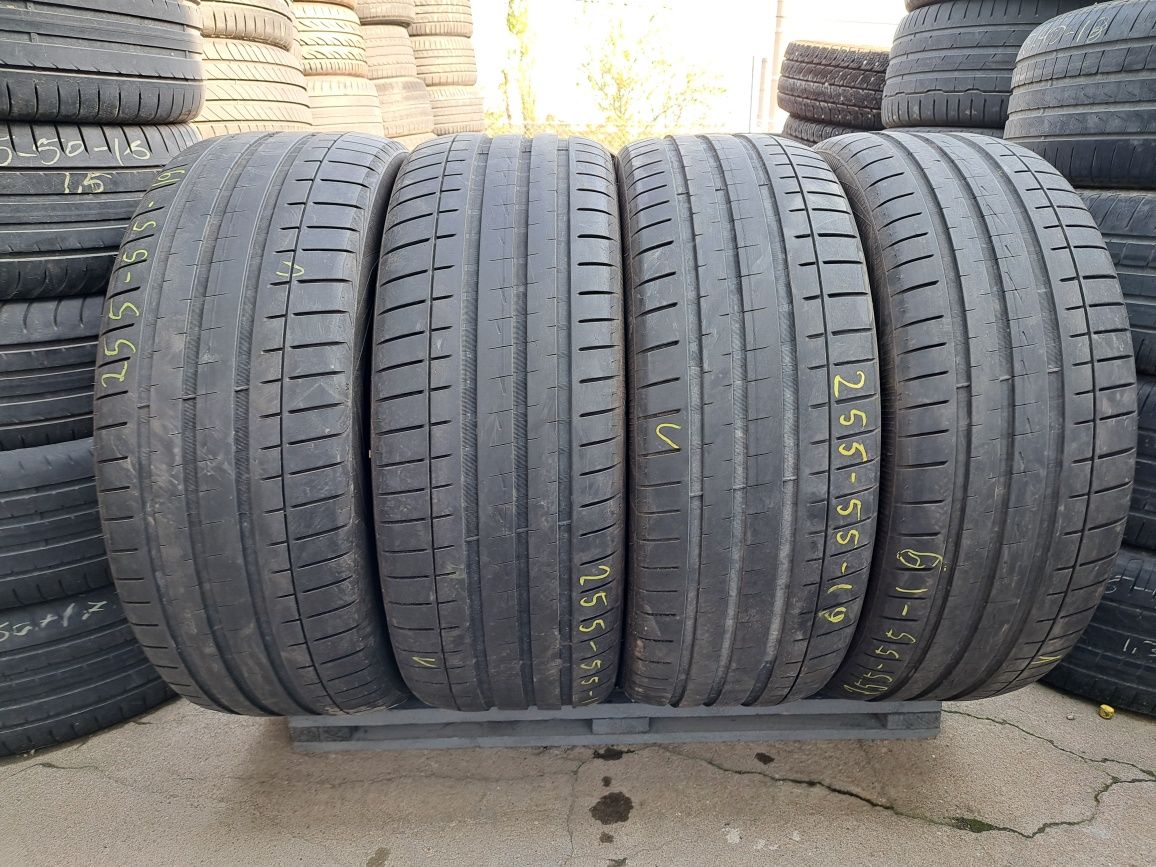 Anvelope de vara 255-55r19 Vredestein