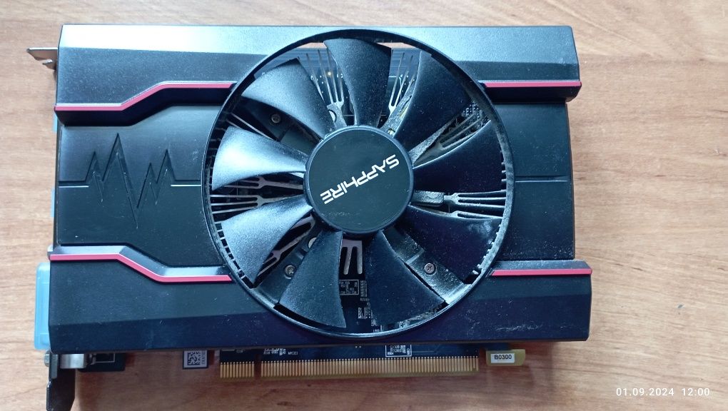 Продам видеокарту радион rx 550