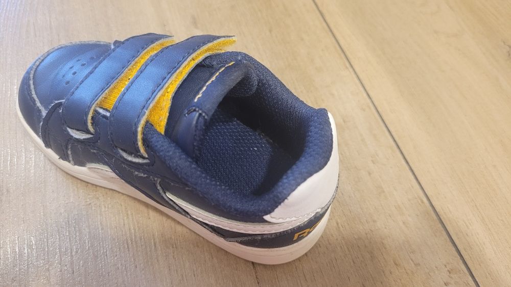 Бебешки обувки Reebok 21 номер