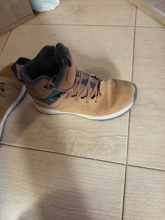 Зимни обувки за момче, номер 36