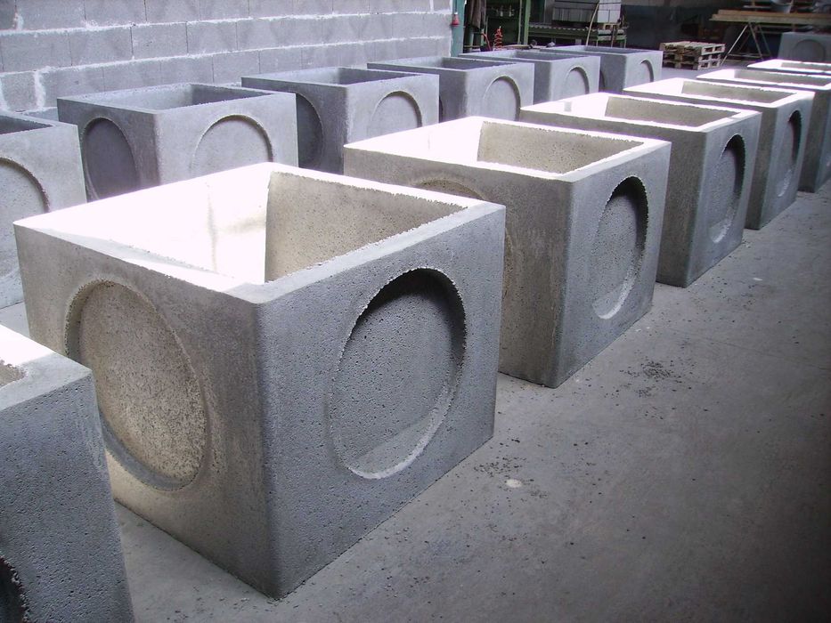 SC comercializam Tuburi de beton, Camine si Capace de camine