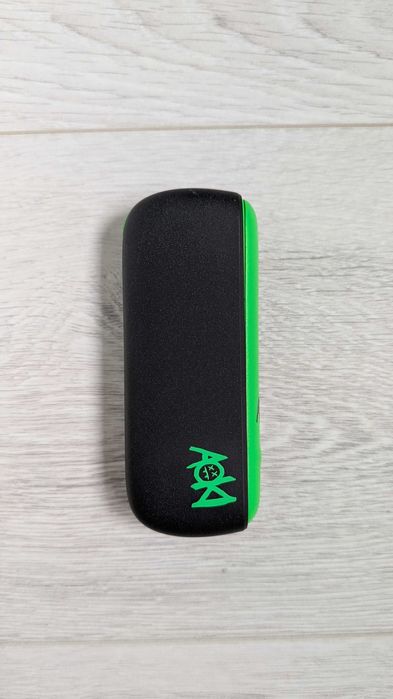 IQOS Iluma - Steve Aoki - 10 Years Edition + BONUS 3 Usite