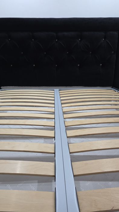 Pat matrimonial  cu lada depozitare