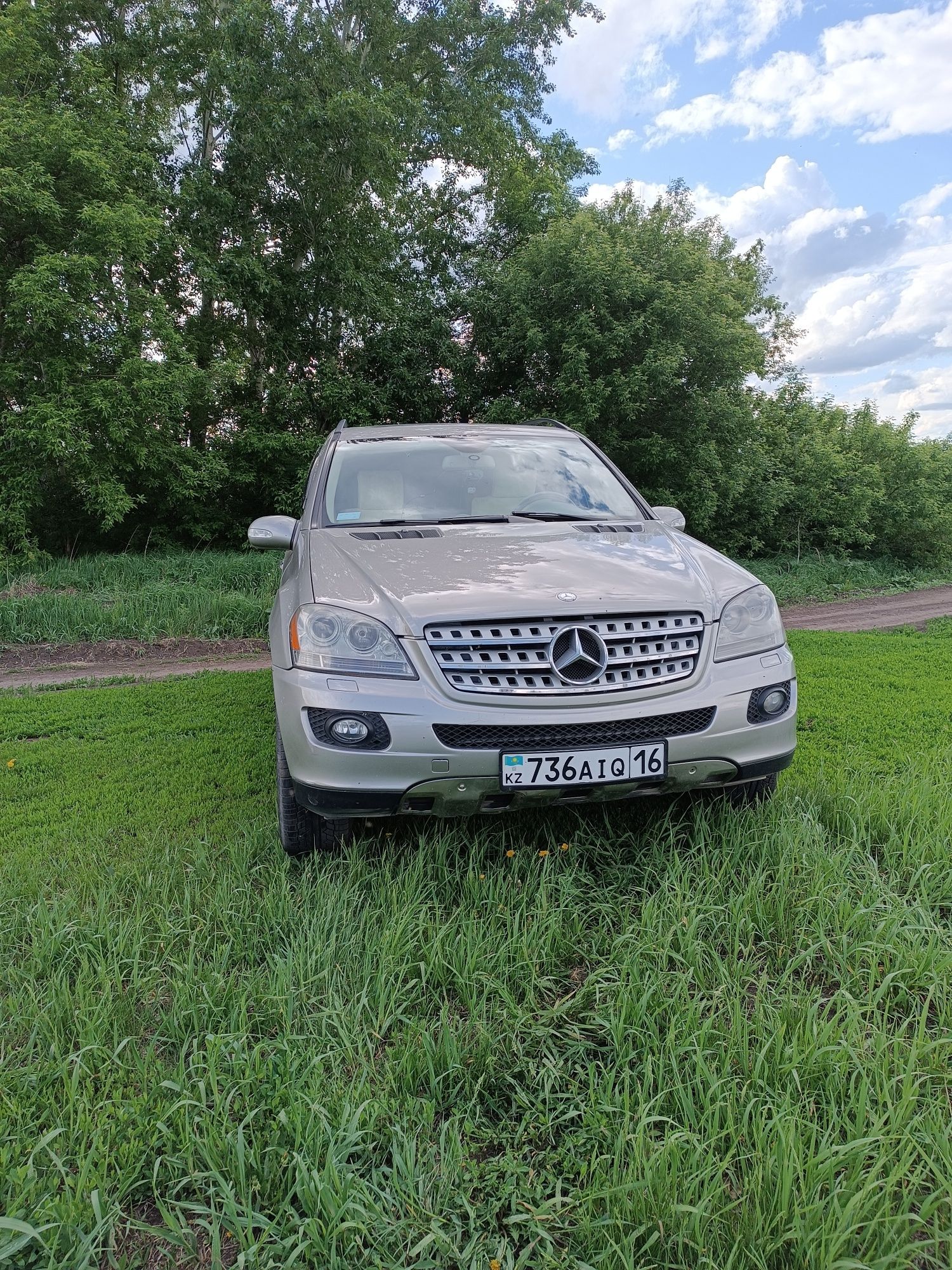 Продам Mercedes Benz ML350