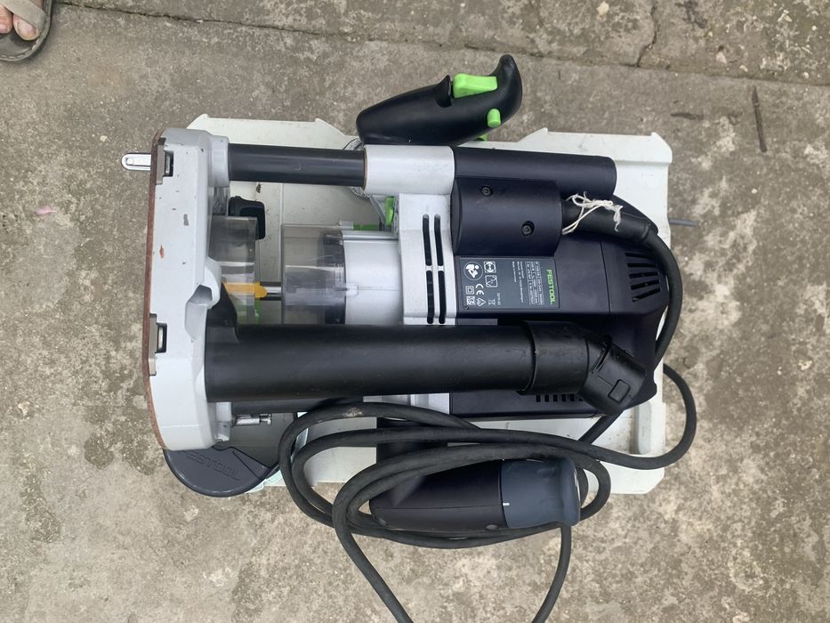 Festool OF 2200 EB/220-240V/2200W/оберфреза в куфар