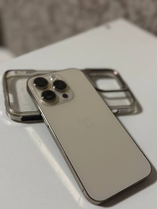 Продам iPhone 14 pro