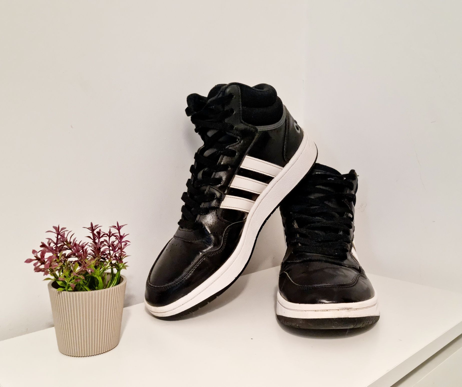 Adidas HOOPS 3.0 mid