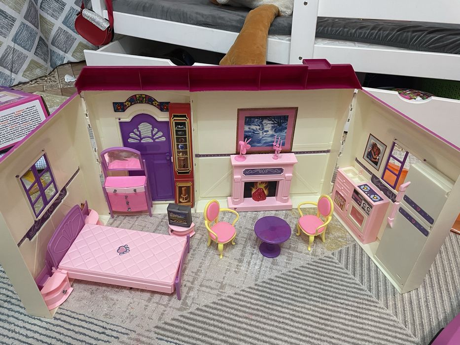 Барби домик барби машина + кухня