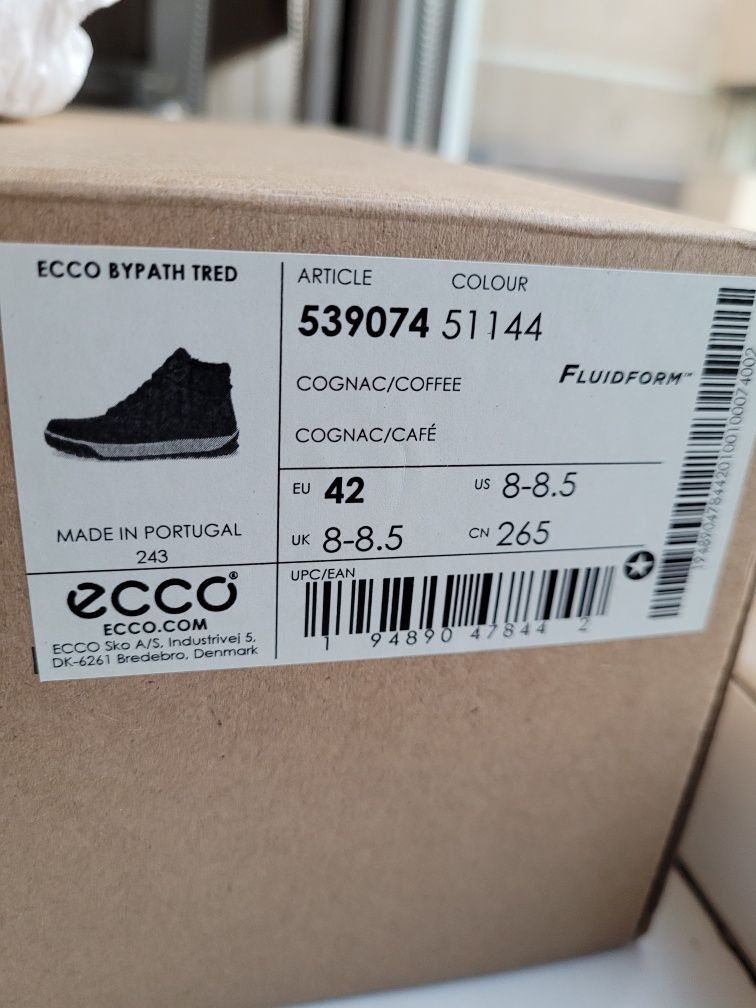 Ecco Byway Tred Leather