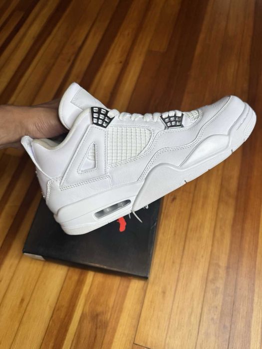 Sneakers Air Jordan 4 Pure Money Metalic Silver Ediție Limitată