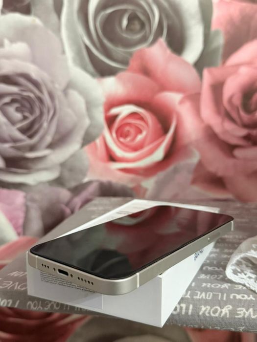 Айфон 12 128гб емкост 74%………………..