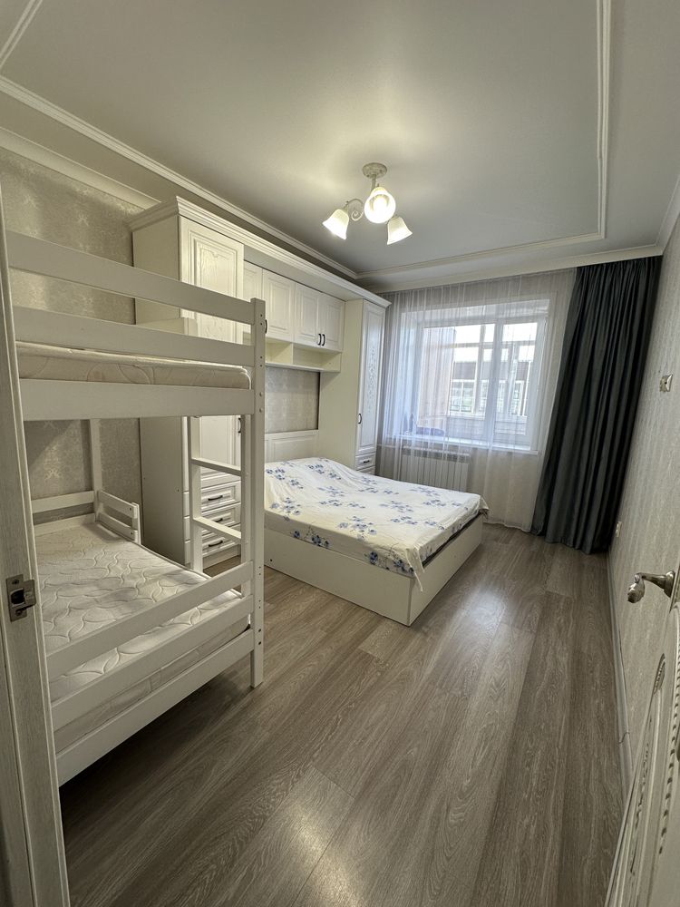 Сдам 2х комн квартиру