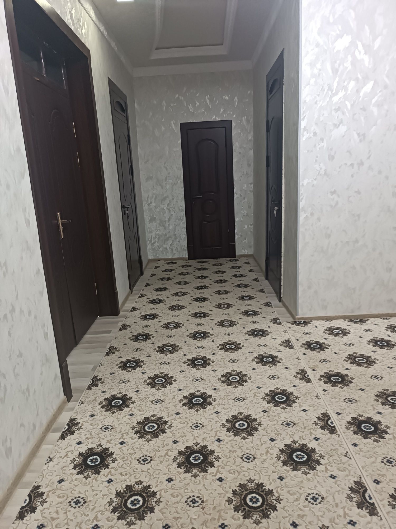 ijaraga qizlarni oladi