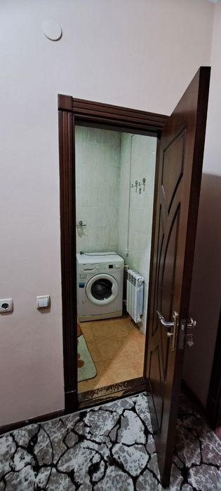 Нурафшон Новостройка 
2 хона
1 этаж
5 этажом дом
74 кв.м