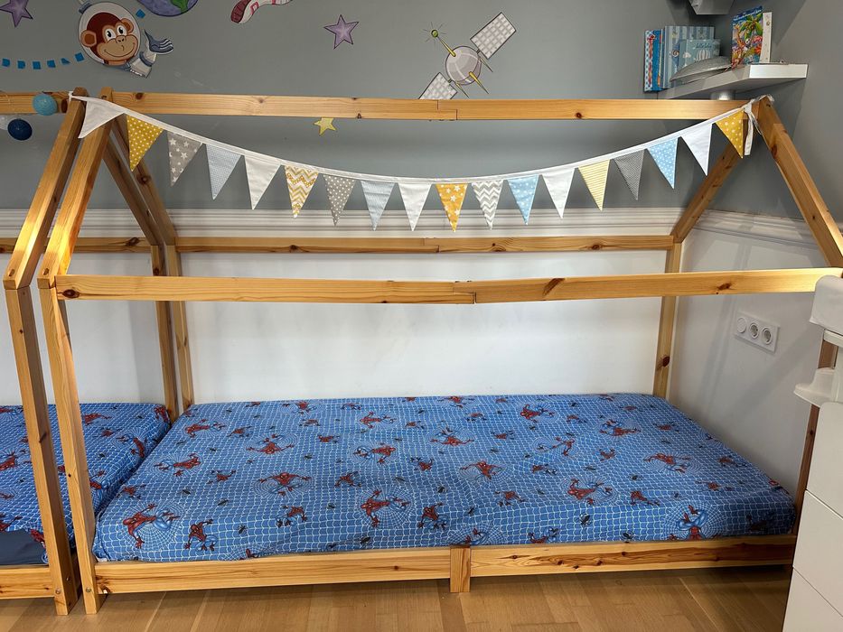 Монтесори детско легло къщичка