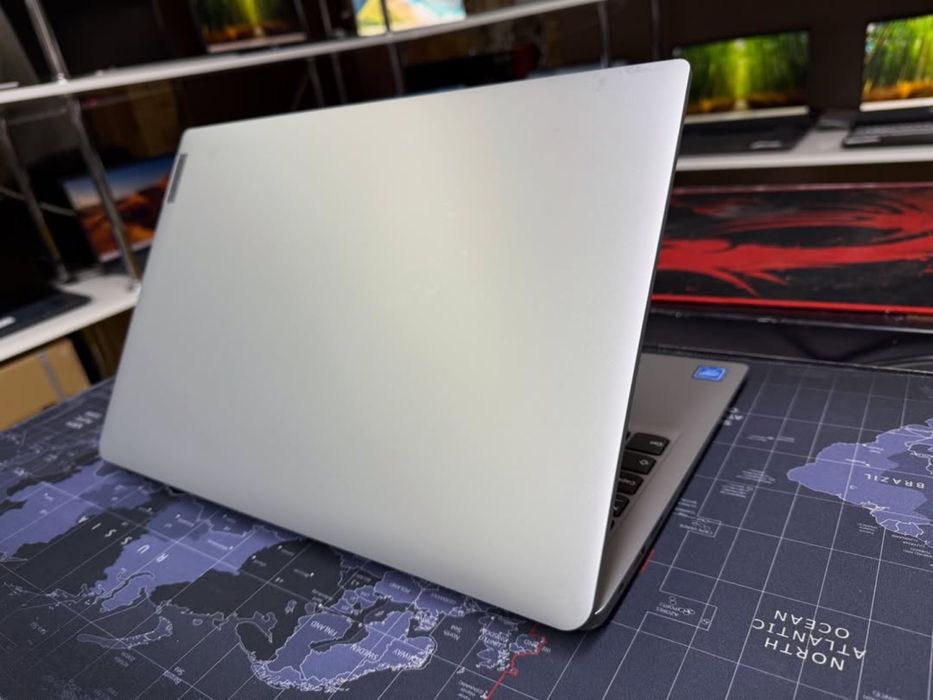 Ноутбук Lenovo ideapad 1 /celeron N4020/4Gb/SSD256Gb/HD Graphics