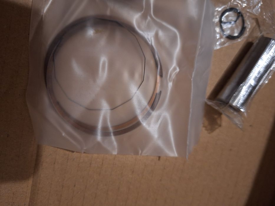 Set piston DT 125