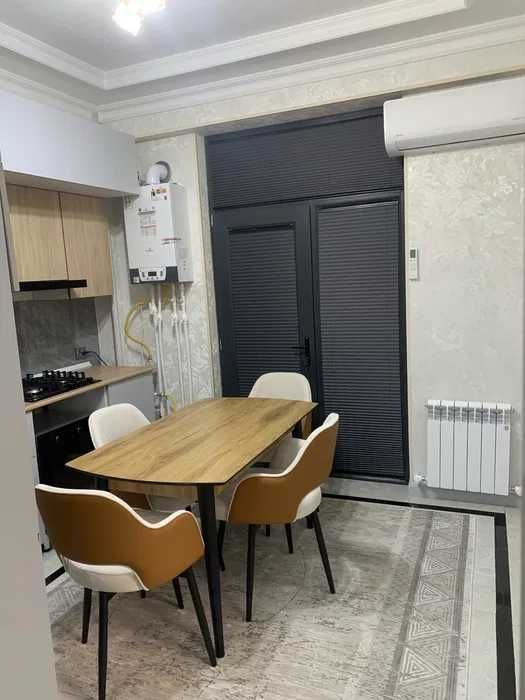 Сдаётся квартира 2 ком на Яккасарайском р-н ЖК Соларис Кушбеги